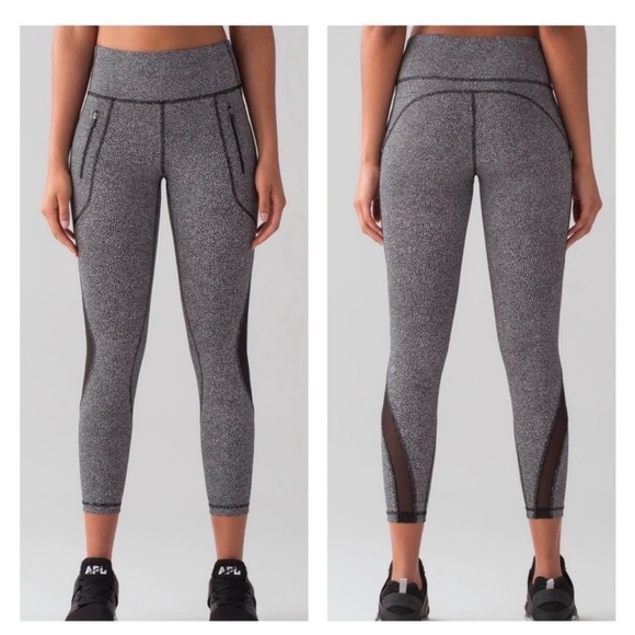 Lululemon Invigorate 7/8 Tight Chakra Print Alpine White Black Luxtreme - Size 8 - Picture 2 of 7